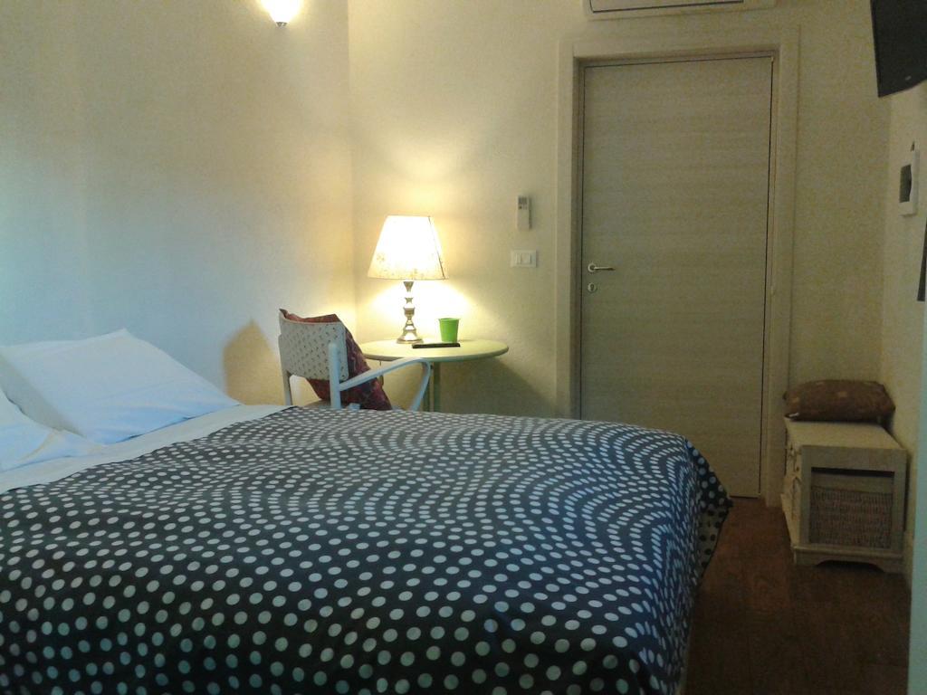 Hotel Bella Napoli Ristorante & Spa Foggia Rum bild