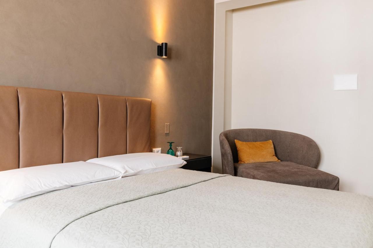 Hotel Bella Napoli Ristorante & Spa Foggia Exteriör bild